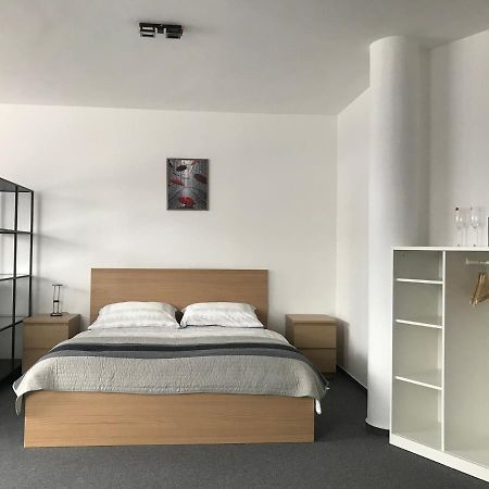 My Mara Maja Apartman C 4 เบเชนยอวา ภายนอก รูปภาพ