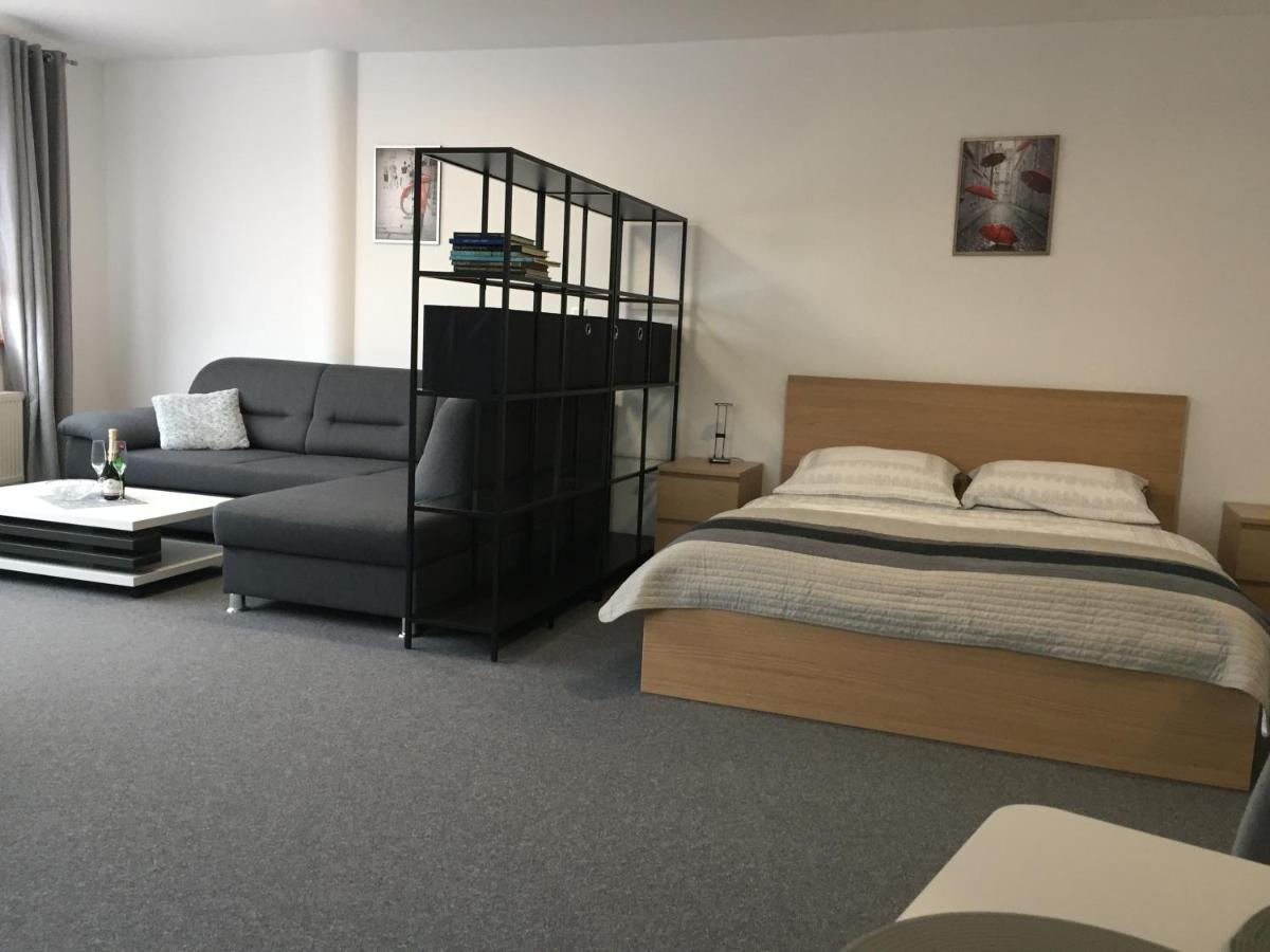 My Mara Maja Apartman C 4 เบเชนยอวา ภายนอก รูปภาพ